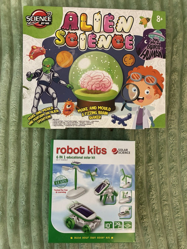 Kids science kits - kits, alien